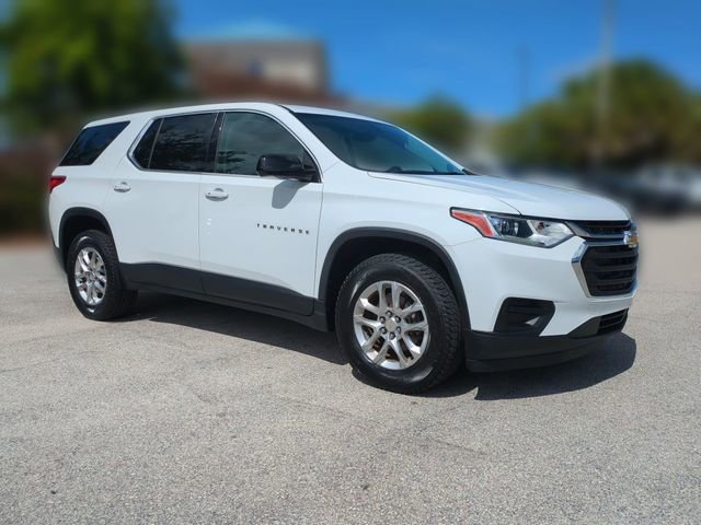 Used 2020 Chevrolet Traverse LS FWD image 1