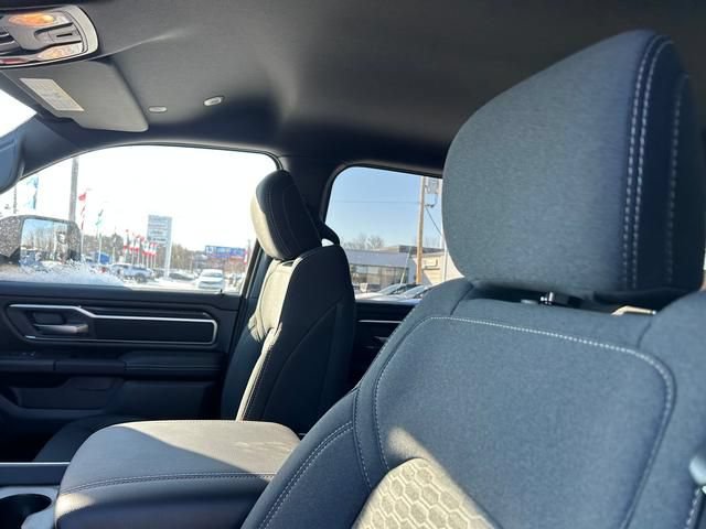 New 2026 RAM 1500 Big Horn AWD/4WD image 12