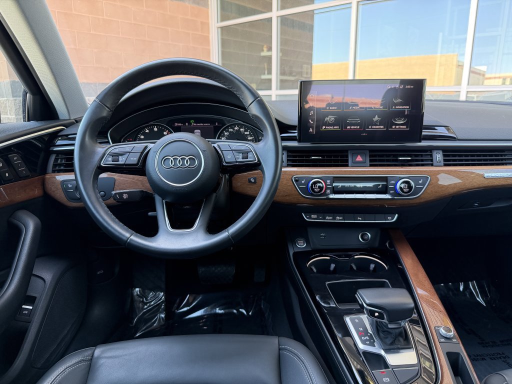 Used 2022 Audi A4 2.0T Premium w/ Convenience Package AWD/4WD image 16