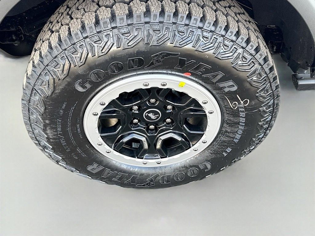 New 2025 Ford Bronco Badlands w/ Sasquatch Package image 14