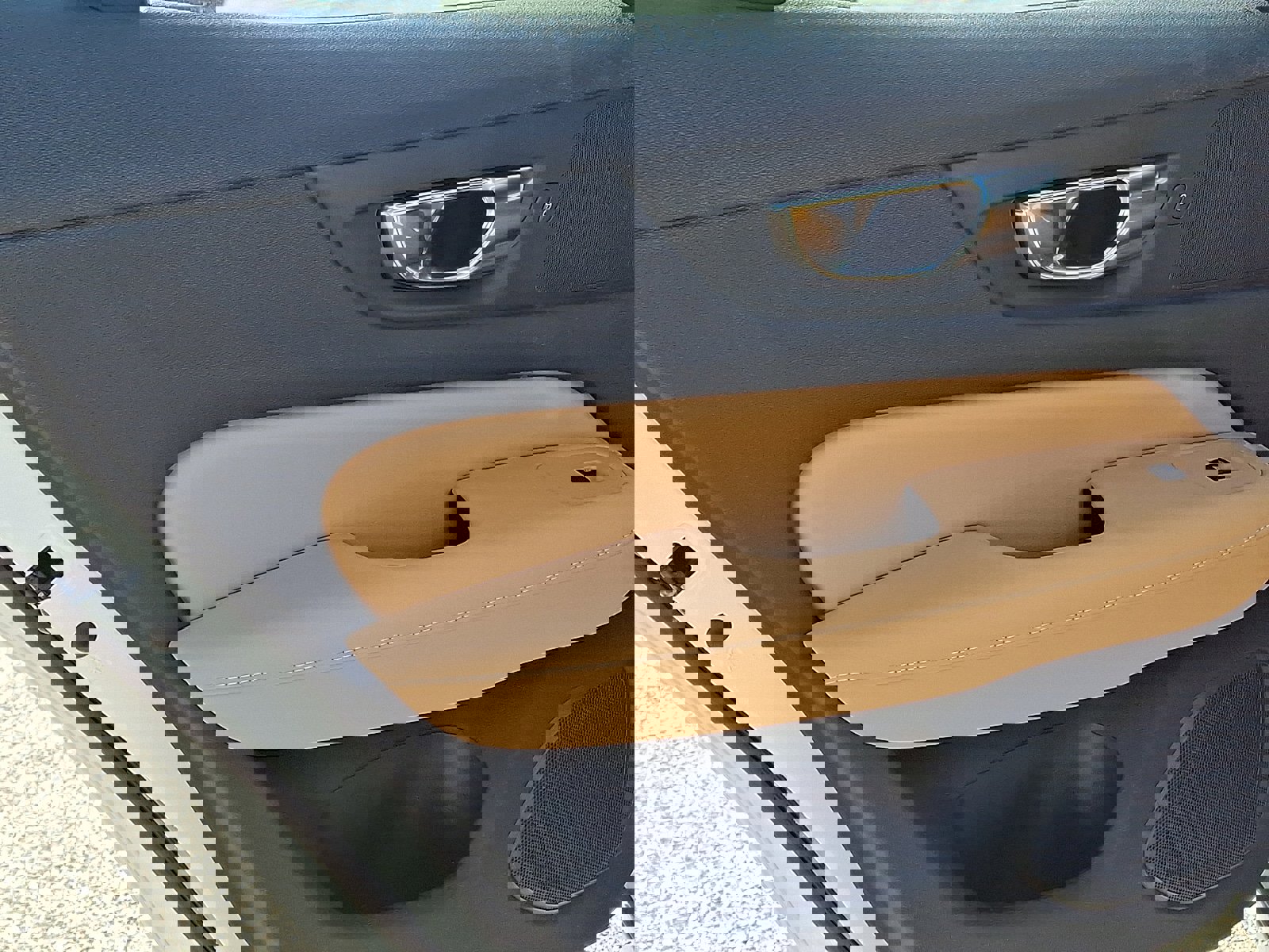 Used 2020 Volvo S60 T6 Inscription image 10