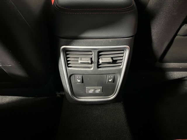 Used 2022 Dodge Charger Scat Pack RWD image 39