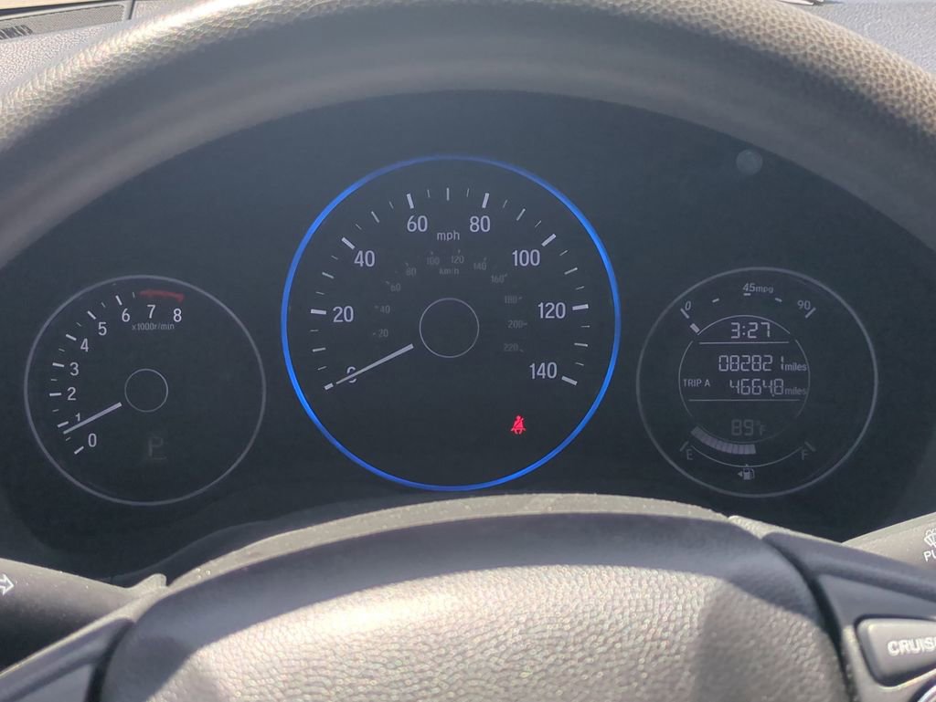 Used 2016 Honda HR-V LX image 27