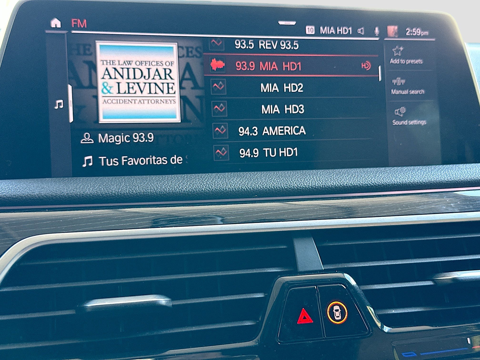 Used 2020 BMW 740i w/ M Sport Package image 15