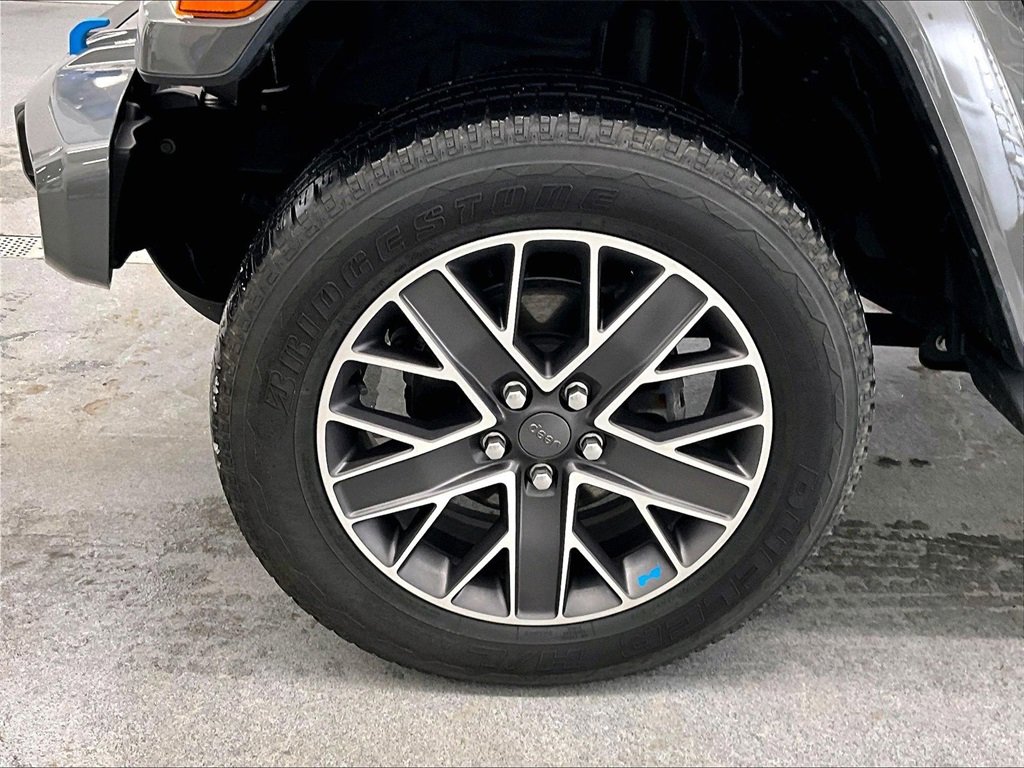 Used 2022 Jeep Wrangler Unlimited Sahara image 7