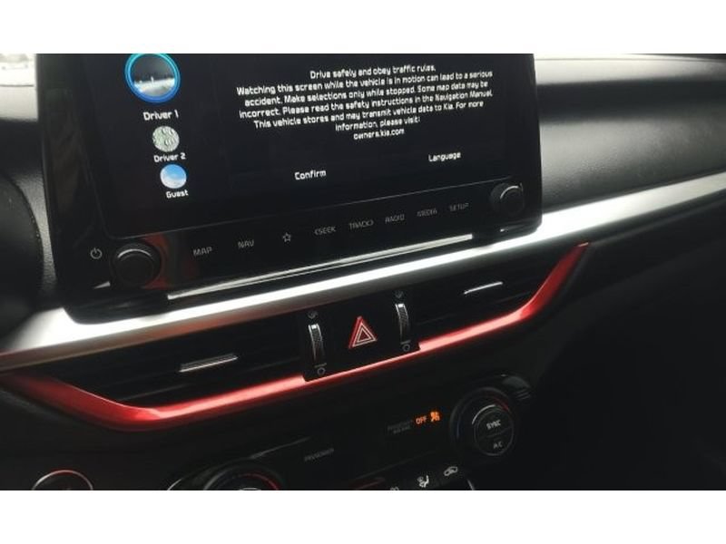 Used 2023 Kia Forte GT FWD image 7