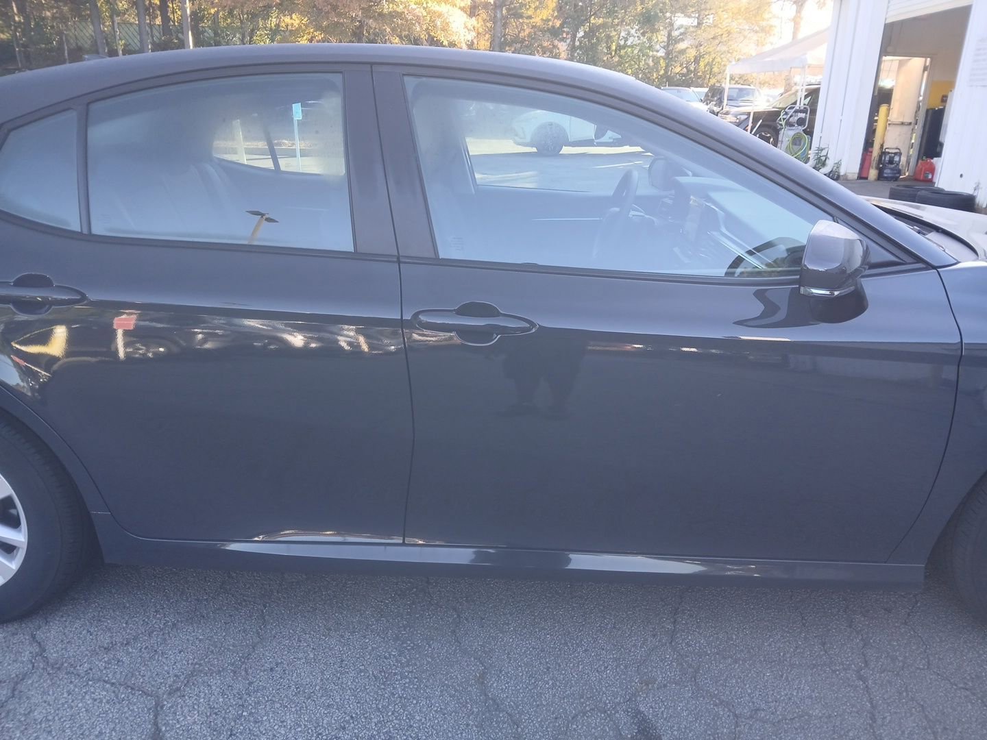 Used 2025 Toyota Camry LE image 8