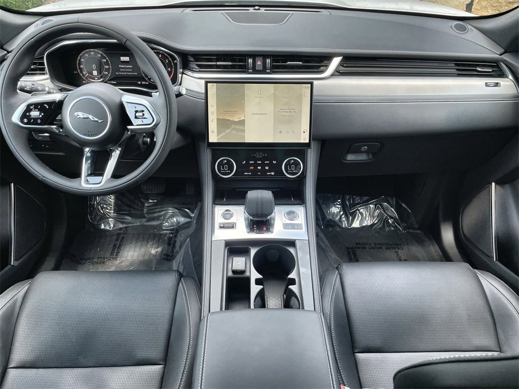 Used 2025 Jaguar F-PACE R-Dynamic S image 12