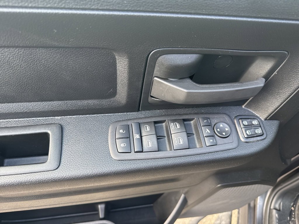 Used 2024 RAM 2500 Tradesman w/ Safety Group image 15