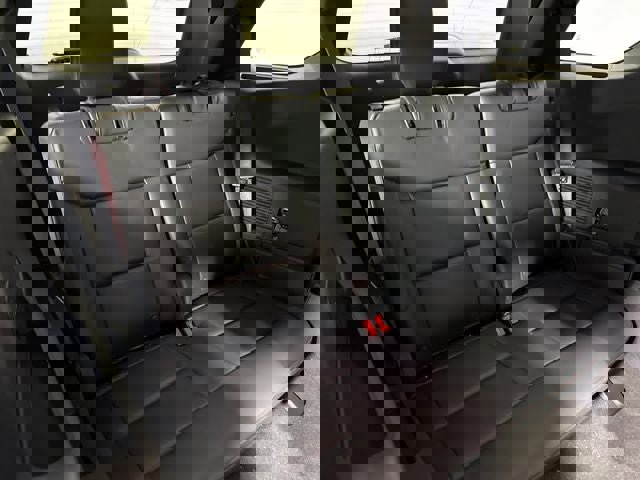 New 2026 Ford Explorer ST-Line AWD/4WD image 17