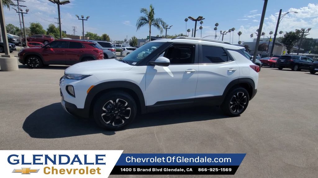 Certified 2023 Chevrolet TrailBlazer LT w/ Convenience Package FWD image 5