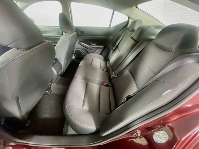 Used 2025 Nissan Altima 2.5 SV FWD image 23