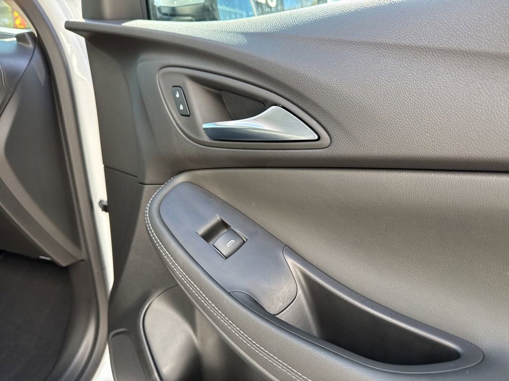 Used 2024 Buick Encore GX Preferred w/ Comfort Package image 30