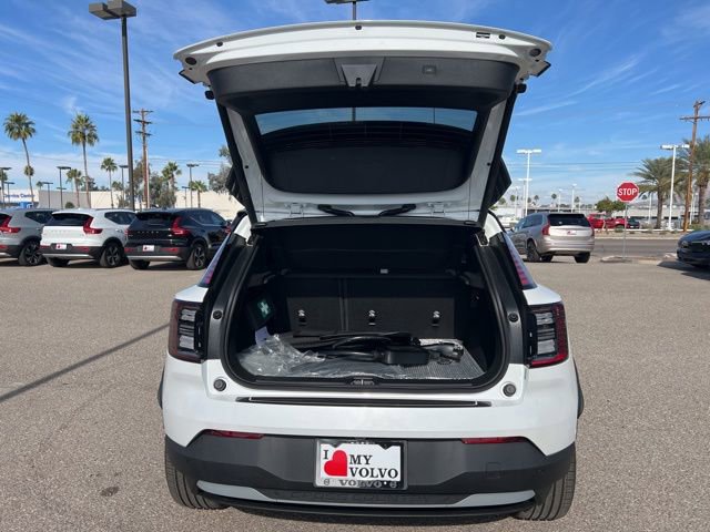 New 2026 Volvo EX30 Cross Country Ultra w/ Protection Package Premier image 30