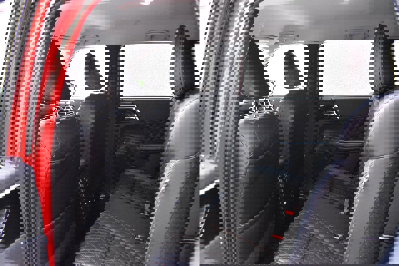 Used 2022 Mitsubishi Outlander SEL image 18