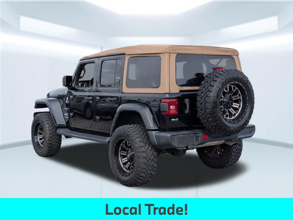 Used 2022 Jeep Wrangler Unlimited Sahara w/ LED Lighting Group AWD/4WD image 4
