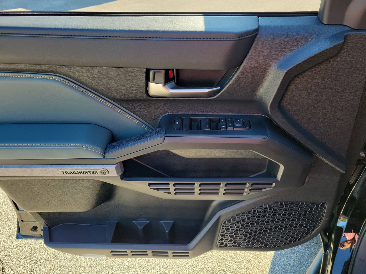 New 2025 Toyota Tacoma Trailhunter image 13