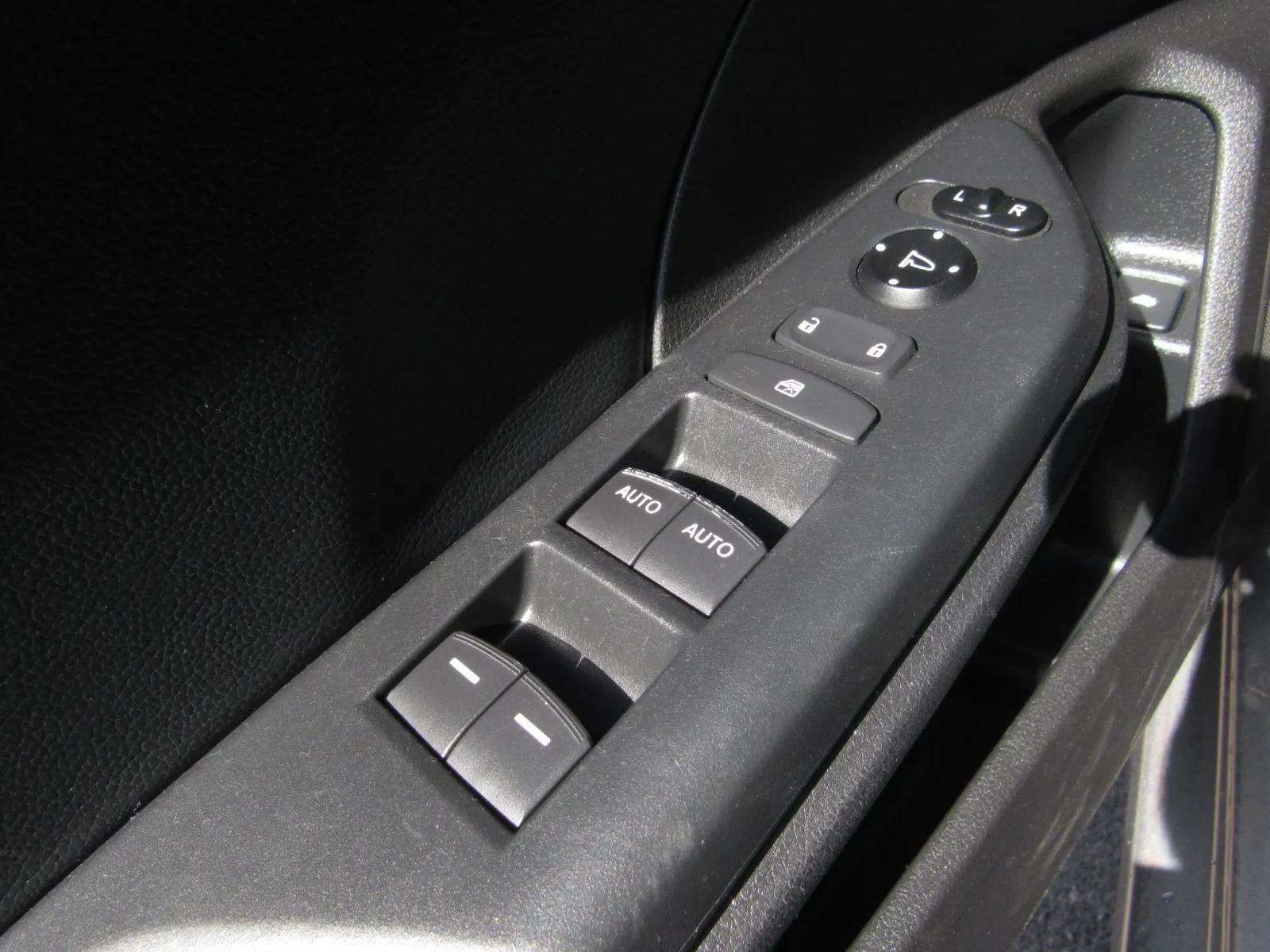 Certified 2017 Honda Civic Touring image 22