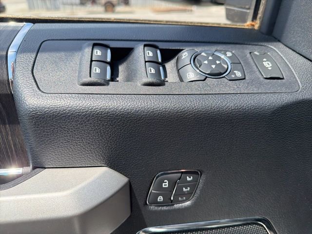 Used 2020 Ford F250 Lariat w/ Lariat Ultimate Package image 13