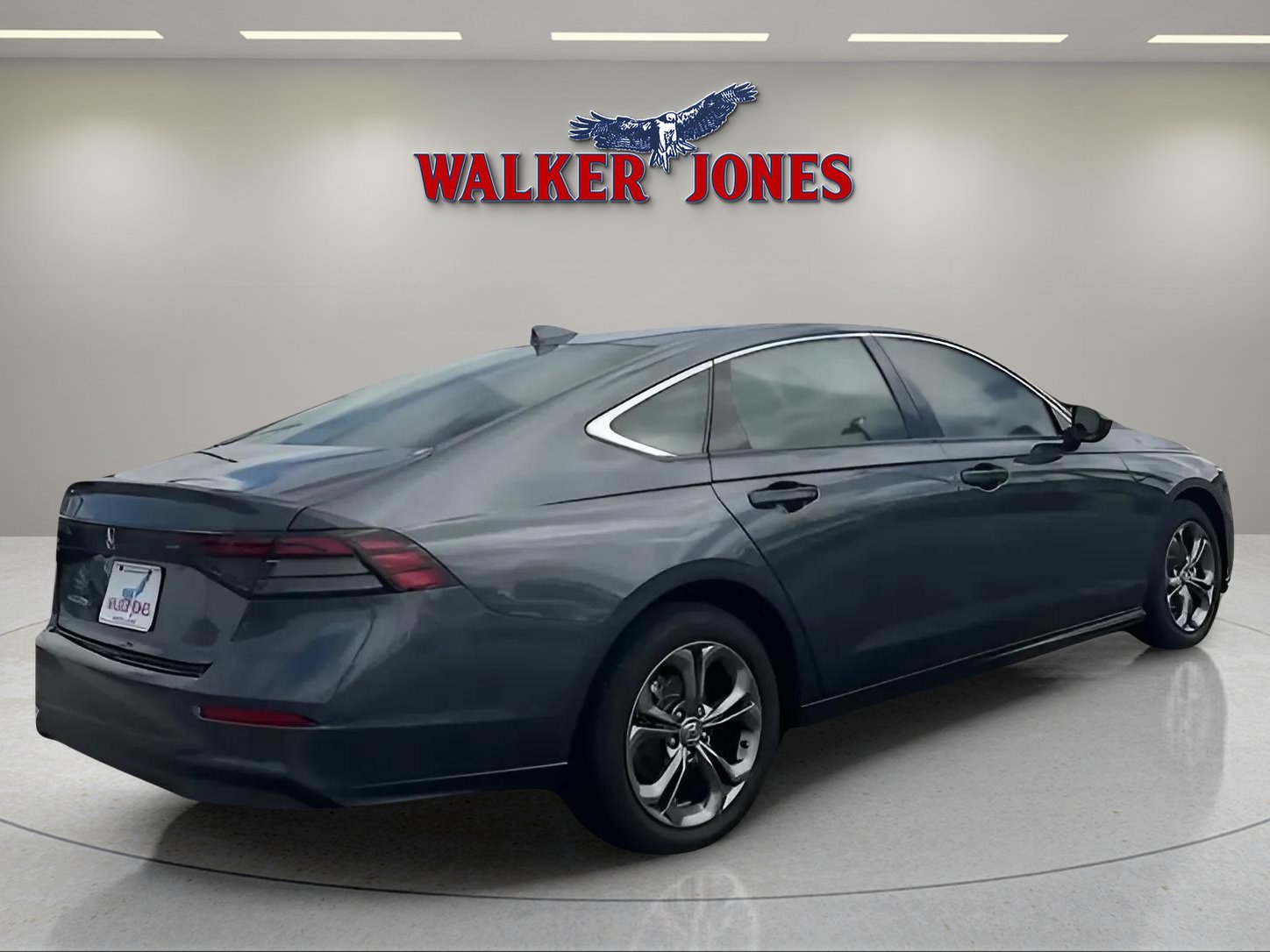 Used 2024 Honda Accord EX image 6