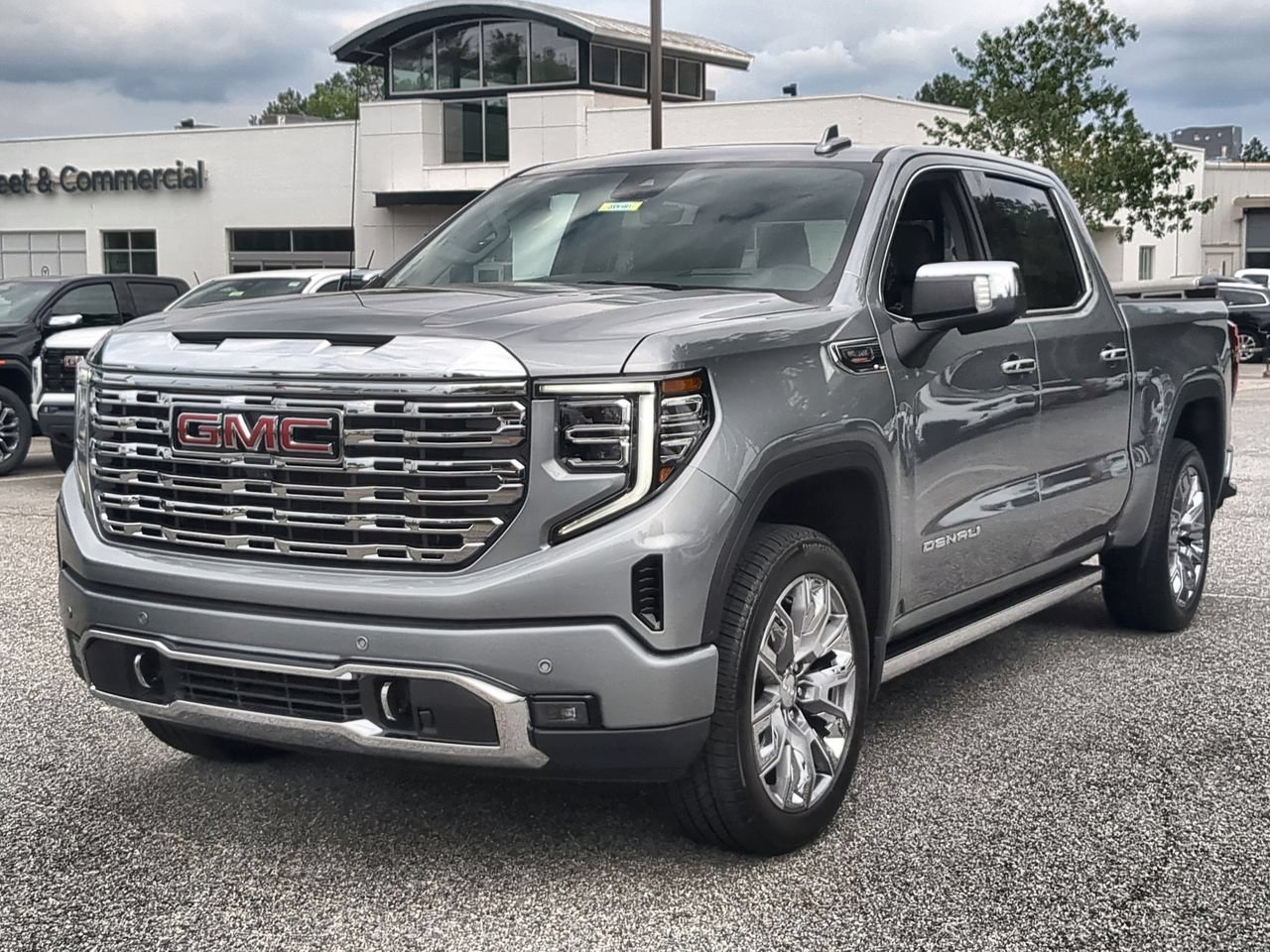 New 2026 GMC Sierra 1500 Denali w/ Denali Reserve Package AWD/4WD image 4