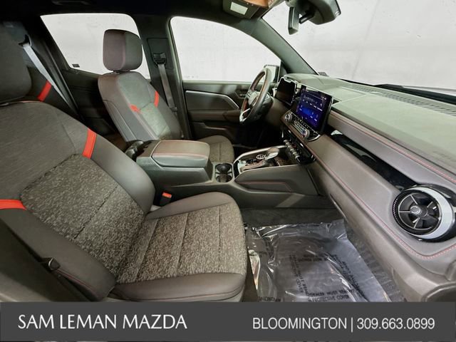 Used 2023 Chevrolet Colorado Z71 w/ Z71 Convenience Package 2 image 25