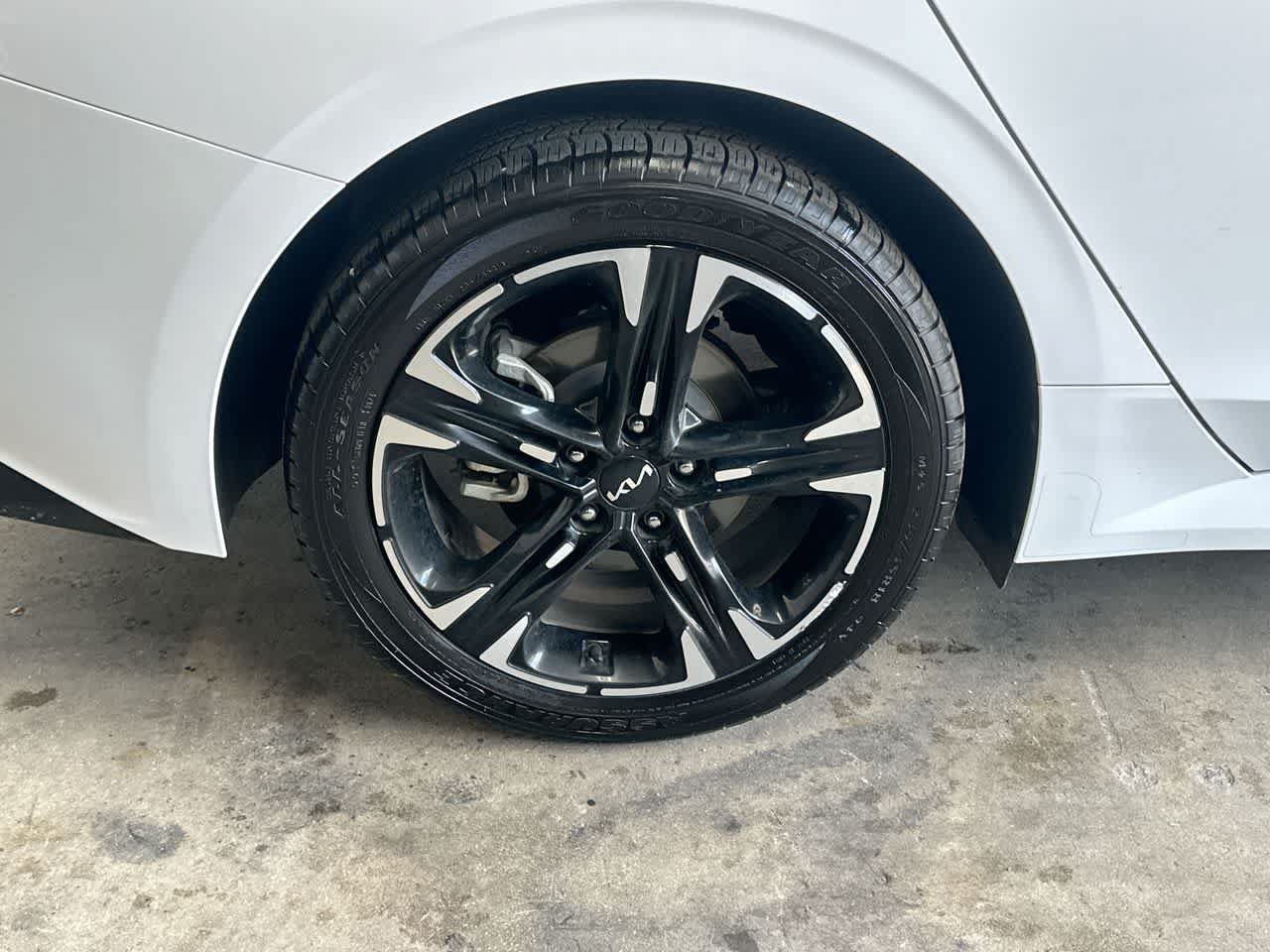 Used 2024 Kia K5 GT-Line w/ GT-Line Premium Package FWD image 11