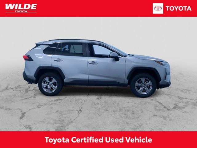 Certified 2025 Toyota RAV4 XLE AWD/4WD image 2