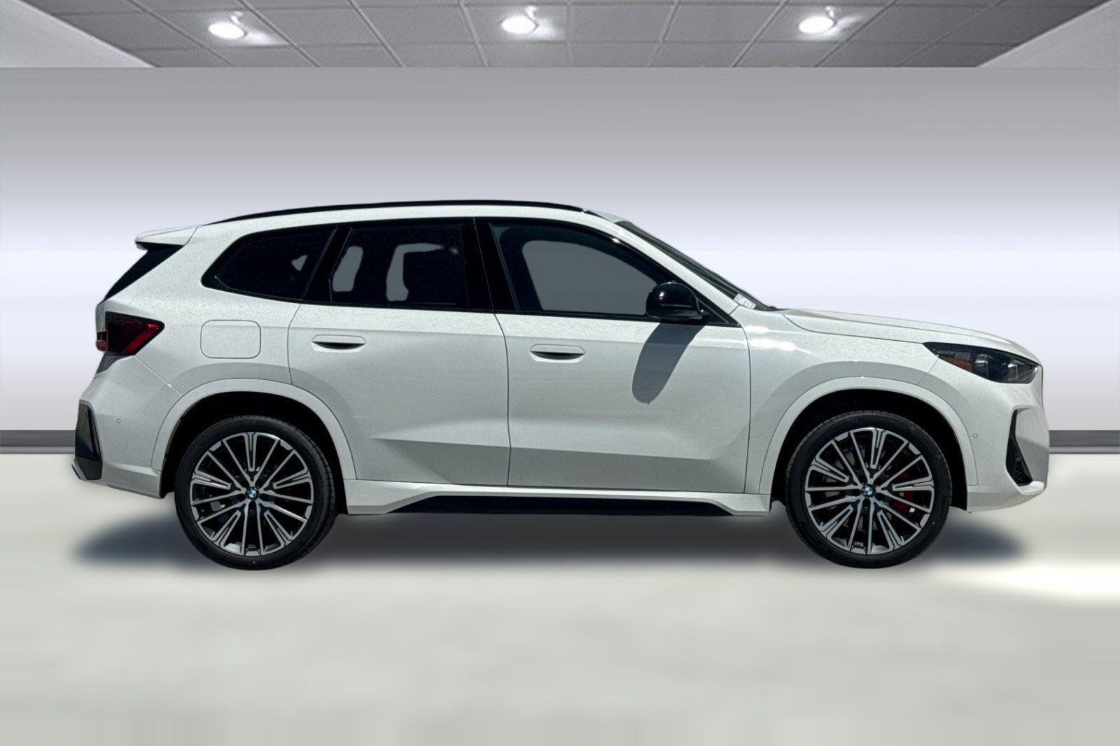 New 2026 BMW X1 xDrive28i w/ Technology Package AWD/4WD image 8