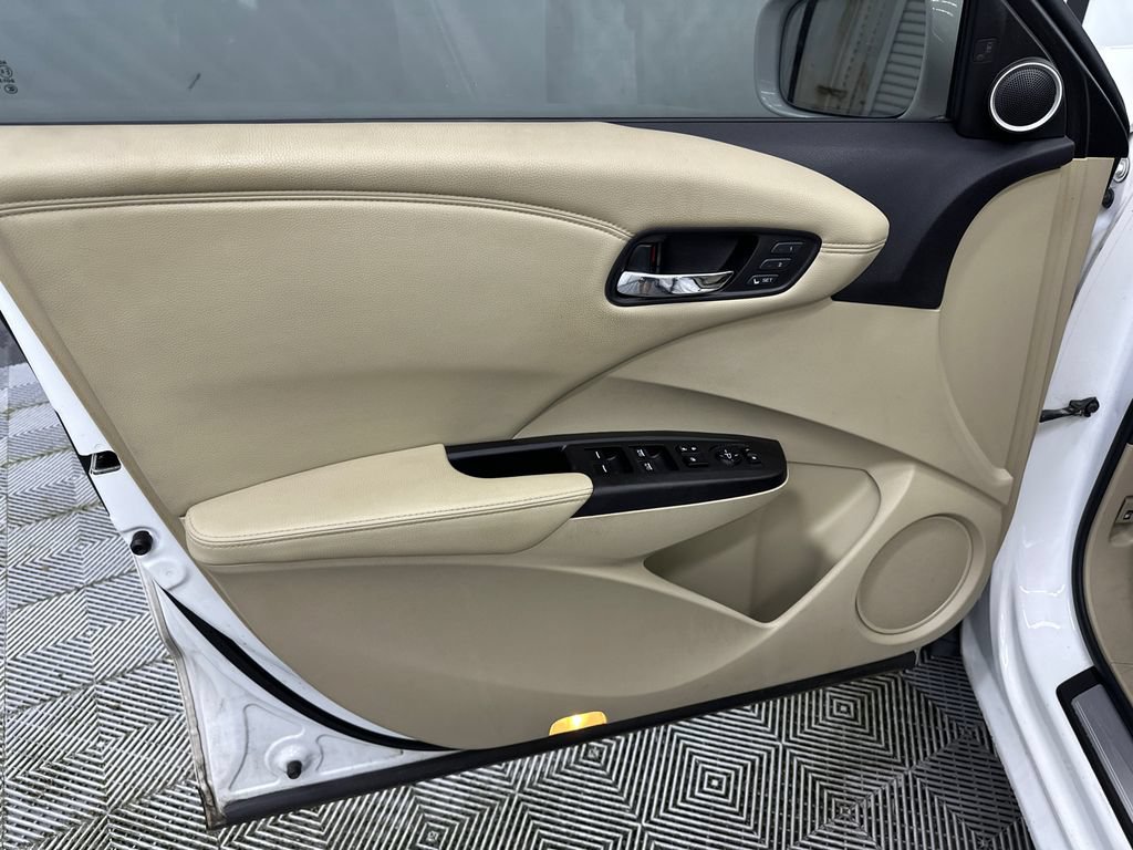 Used 2016 Acura RDX FWD w/ Advance Package image 10