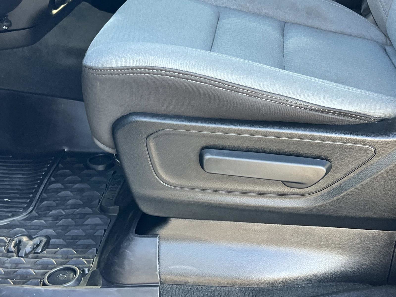 Used 2022 RAM 1500 Big Horn image 17