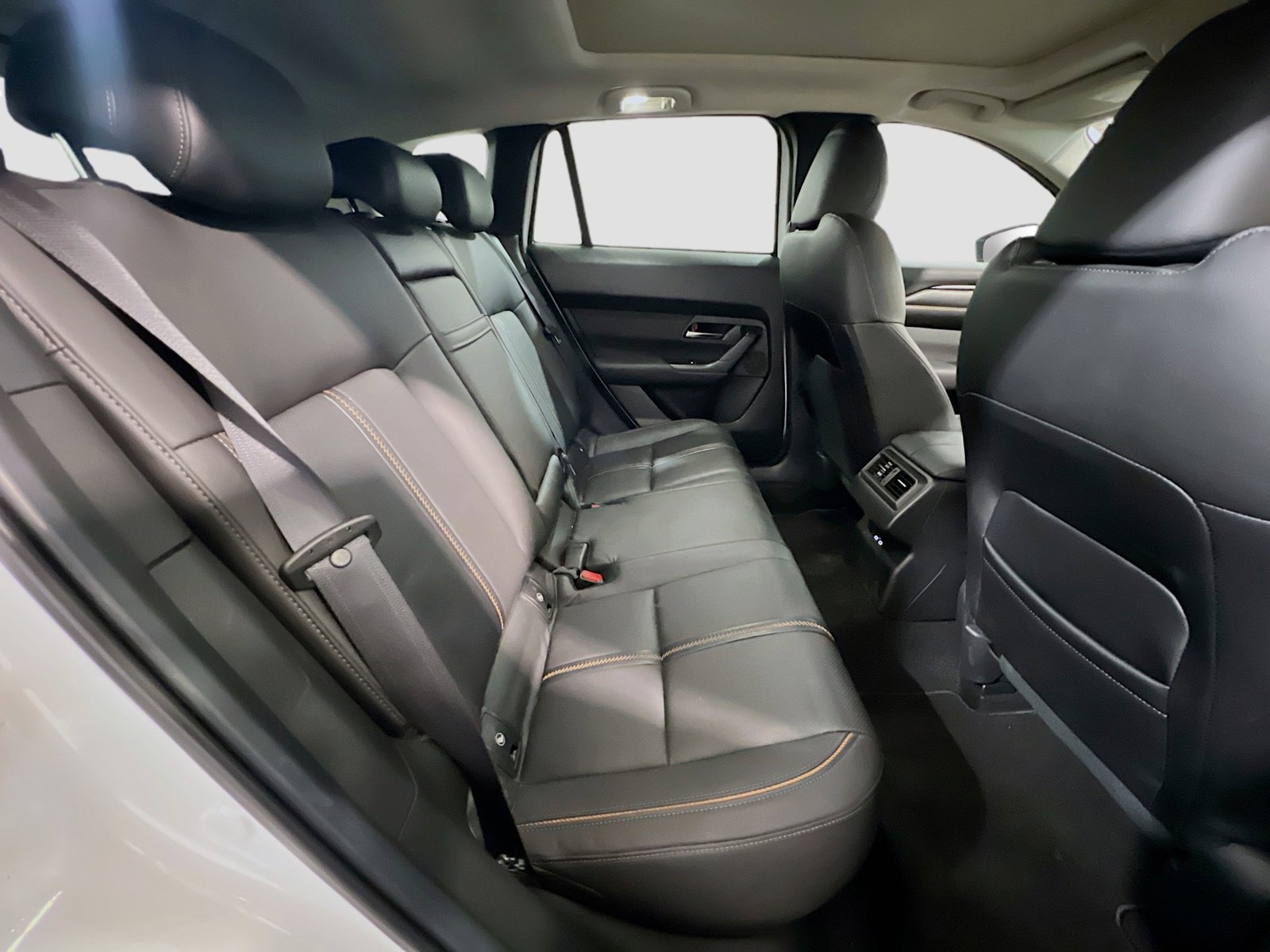 Used 2025 MAZDA CX-50 AWD 2.5 S w/ Cargo Package image 21