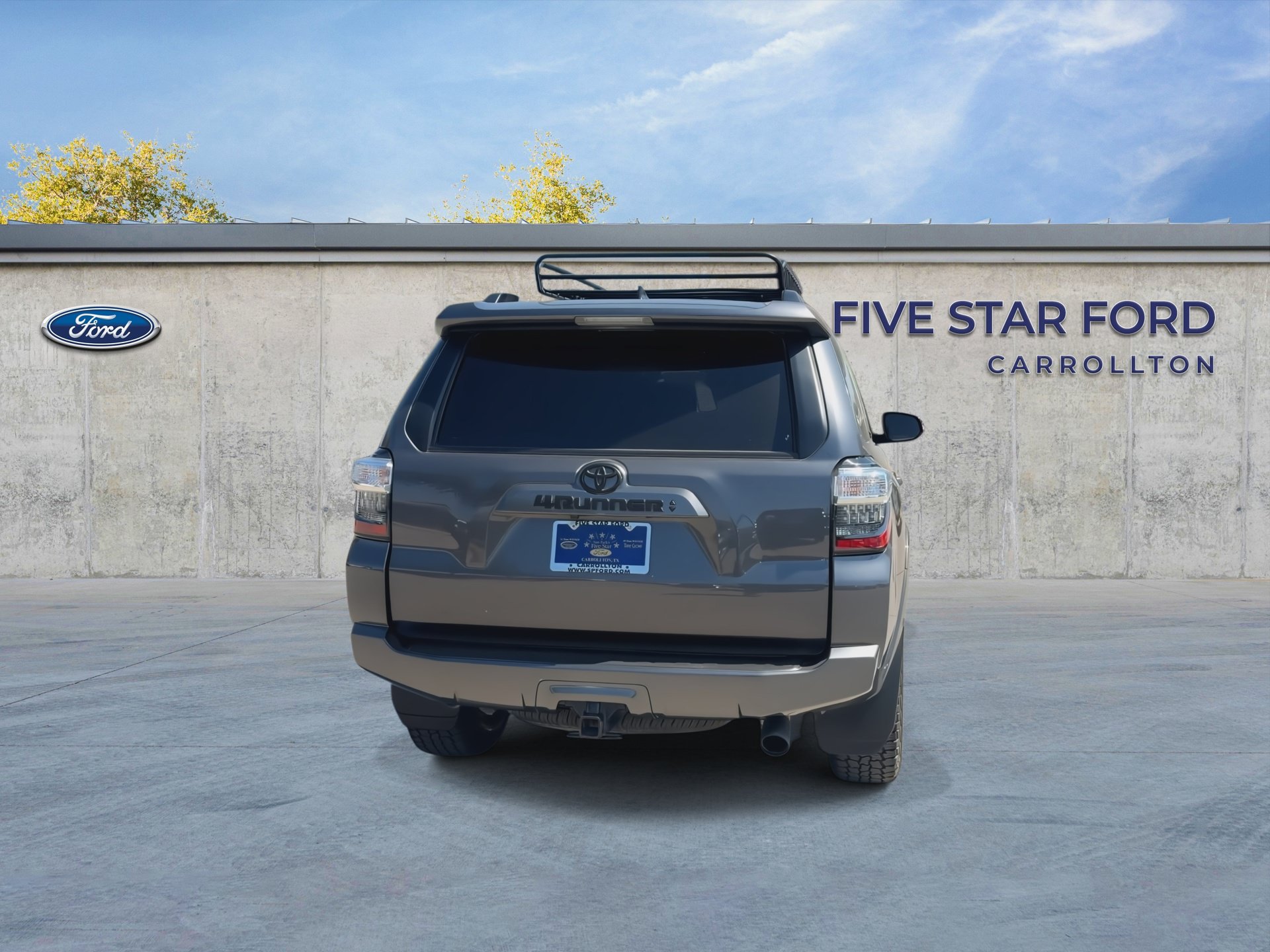 Used 2023 Toyota 4Runner SR5 Premium w/ Moonroof Package RWD image 7