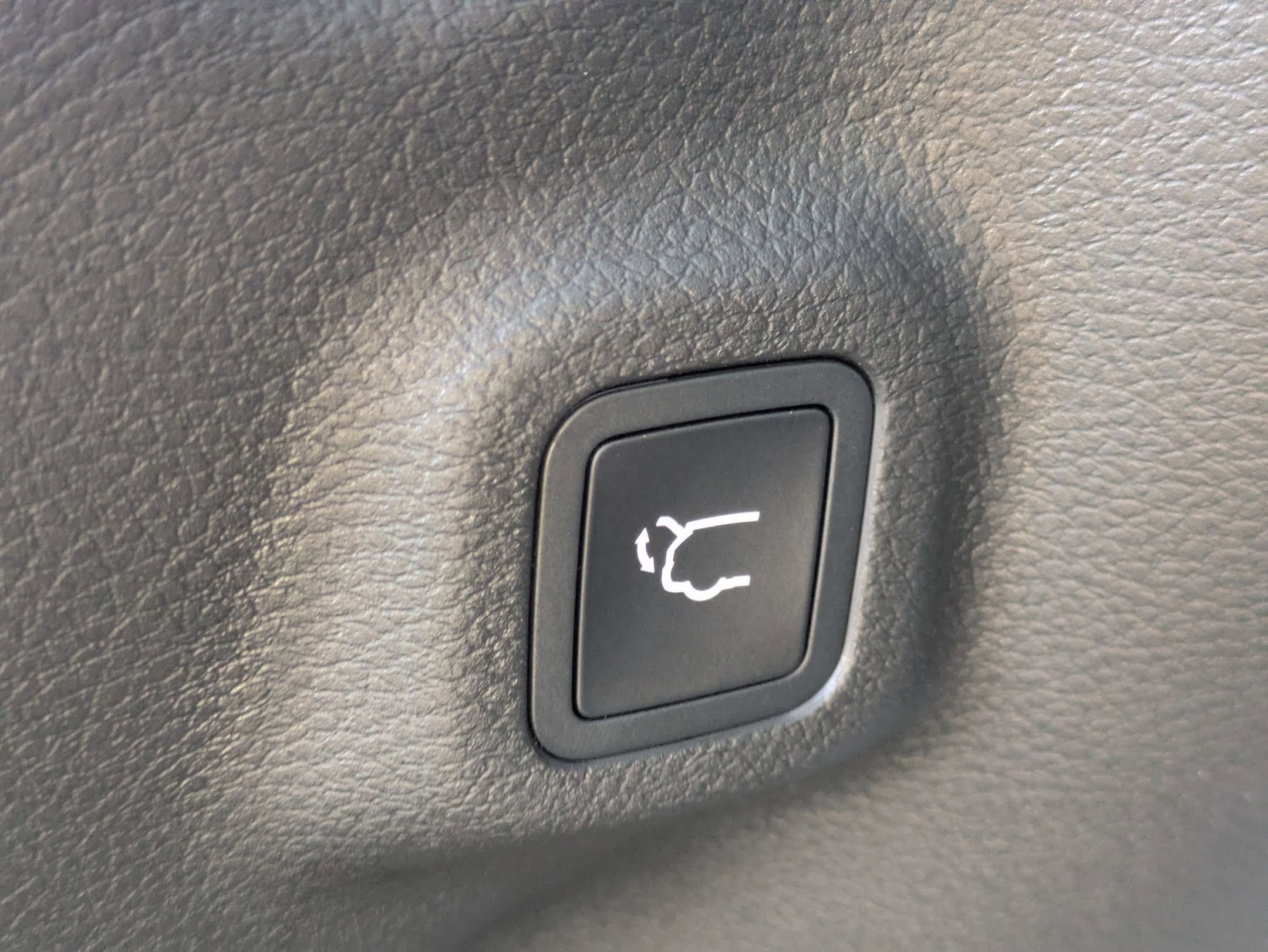 New 2026 Jeep Compass Latitude image 28