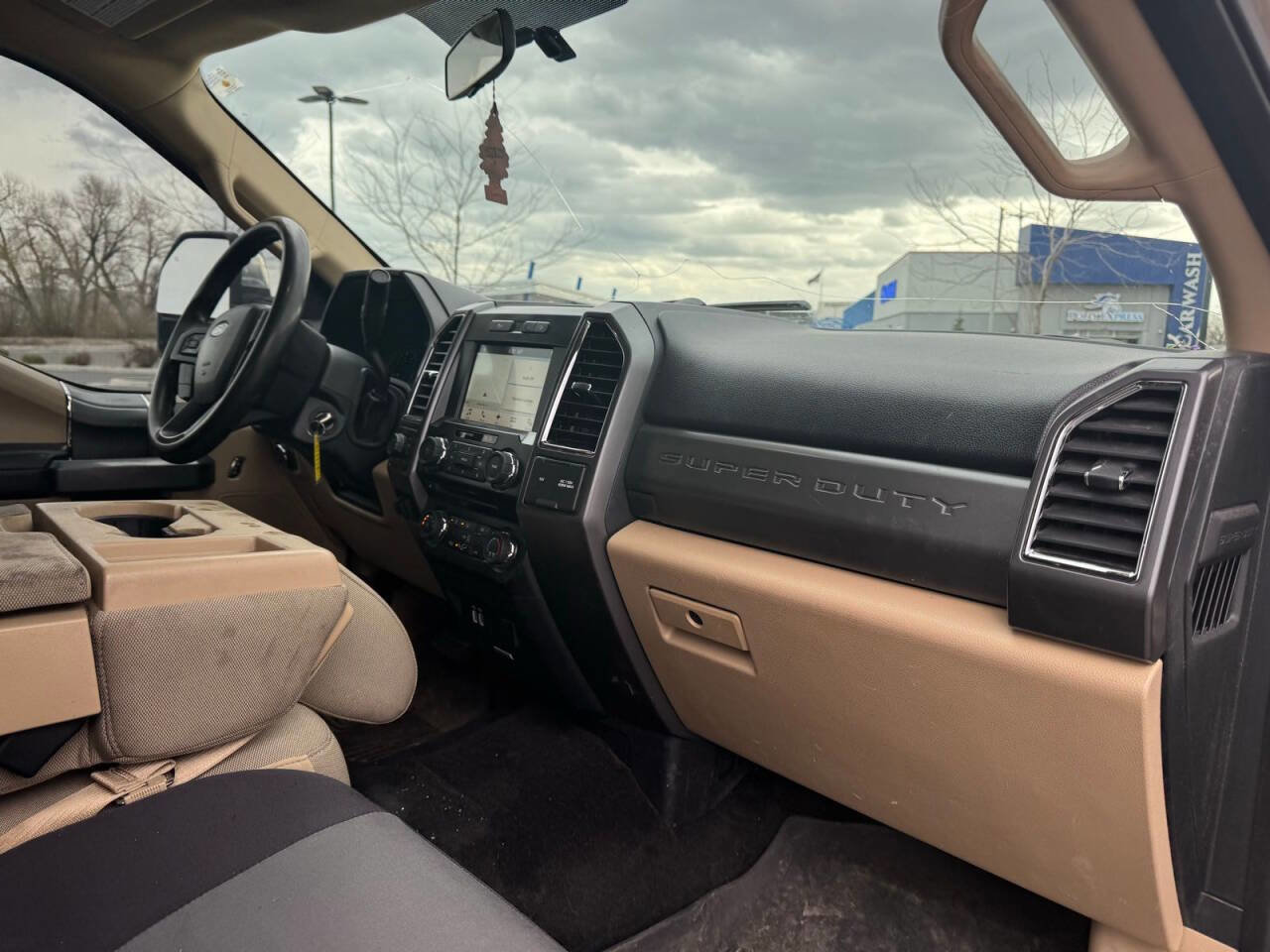 Used 2017 Ford F250 XLT w/ XLT Premium Package image 17