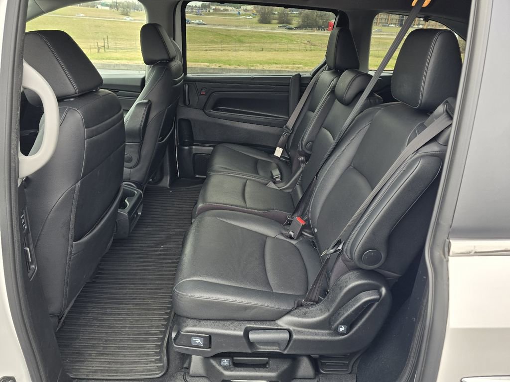 Certified 2024 Honda Odyssey Touring image 11