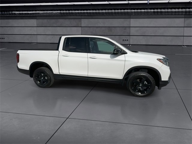 Used 2024 Honda Ridgeline Black Edition image 9