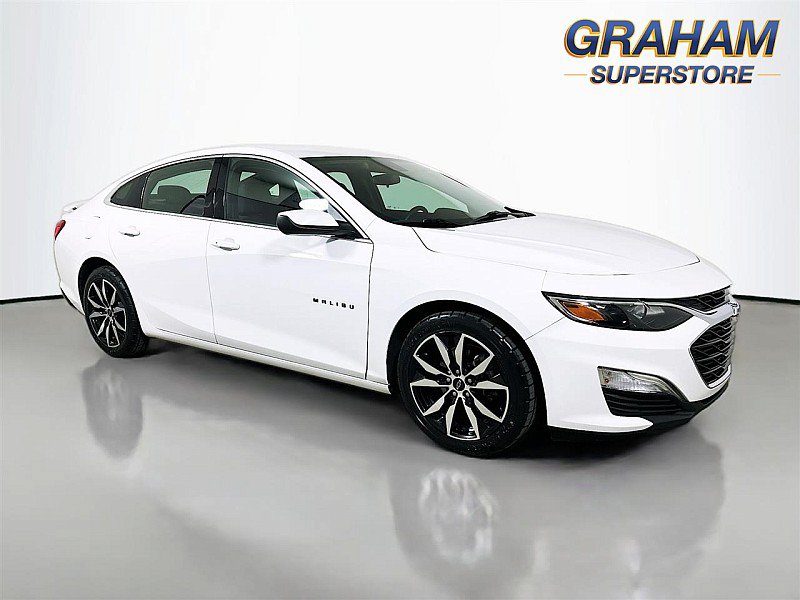 Used 2024 Chevrolet Malibu RS w/ LPO, Floor Liner Package FWD image 1