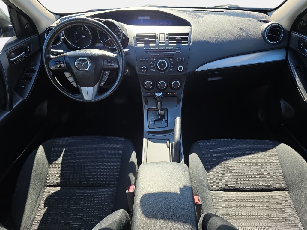 Used 2013 MAZDA MAZDA3 i Touring FWD image 10