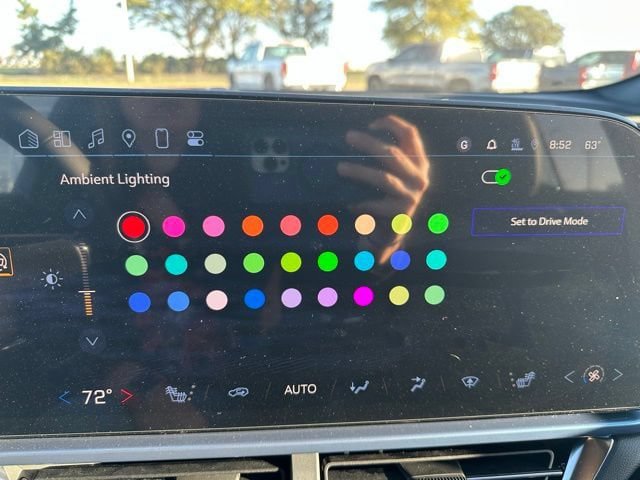 New 2024 Chevrolet Equinox EV LT AWD/4WD image 24