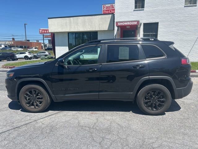 Used 2023 Jeep Cherokee Altitude Lux AWD/4WD image 7