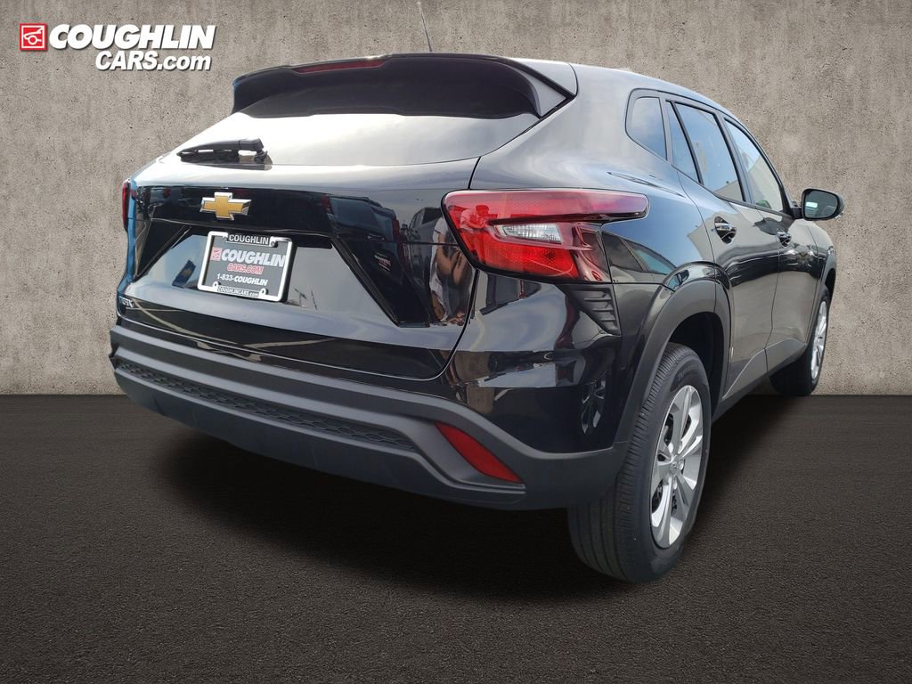 New 2026 Chevrolet Trax LS image 6