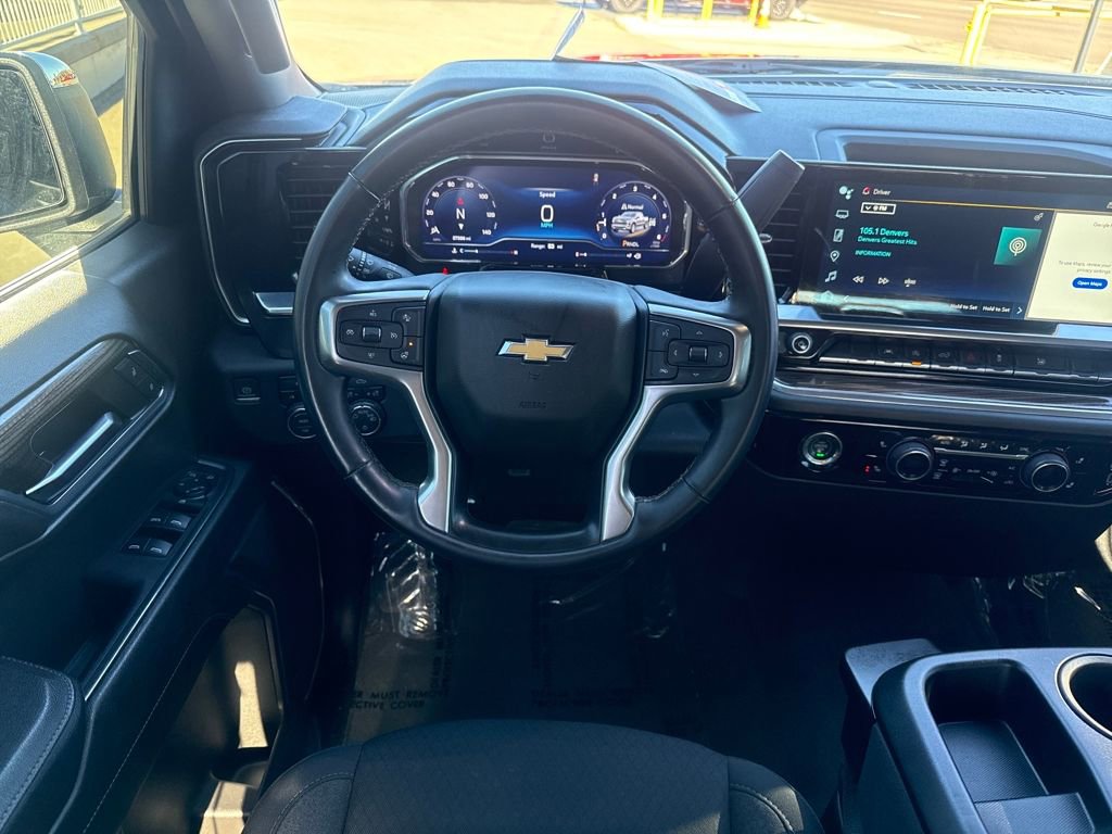 Used 2024 Chevrolet Silverado 1500 LT image 13