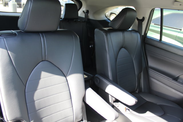 New 2026 Toyota Highlander XLE AWD/4WD image 15