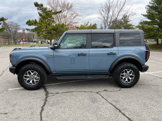 Used 2025 Ford Bronco Badlands image 6