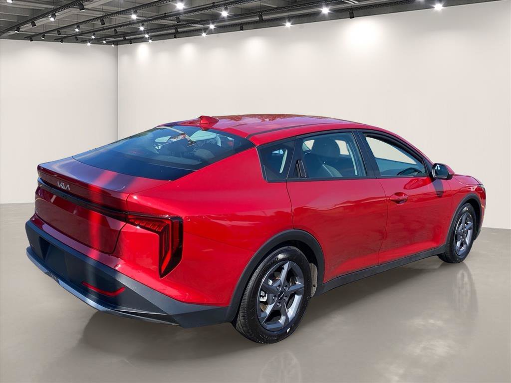 Certified 2025 Kia K4 FWD image 8