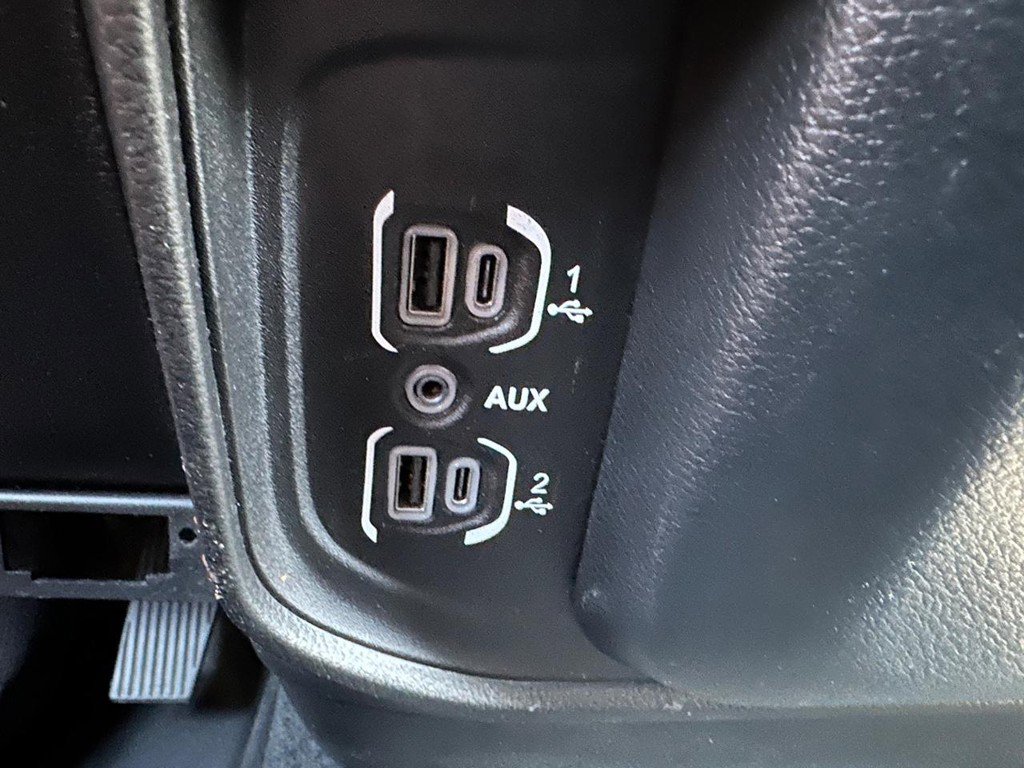 Used 2021 RAM 1500 Big Horn image 44