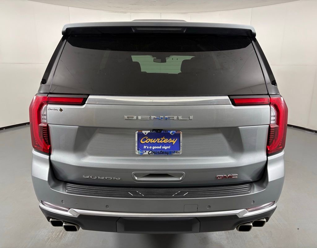 Used 2025 GMC Yukon Denali image 7