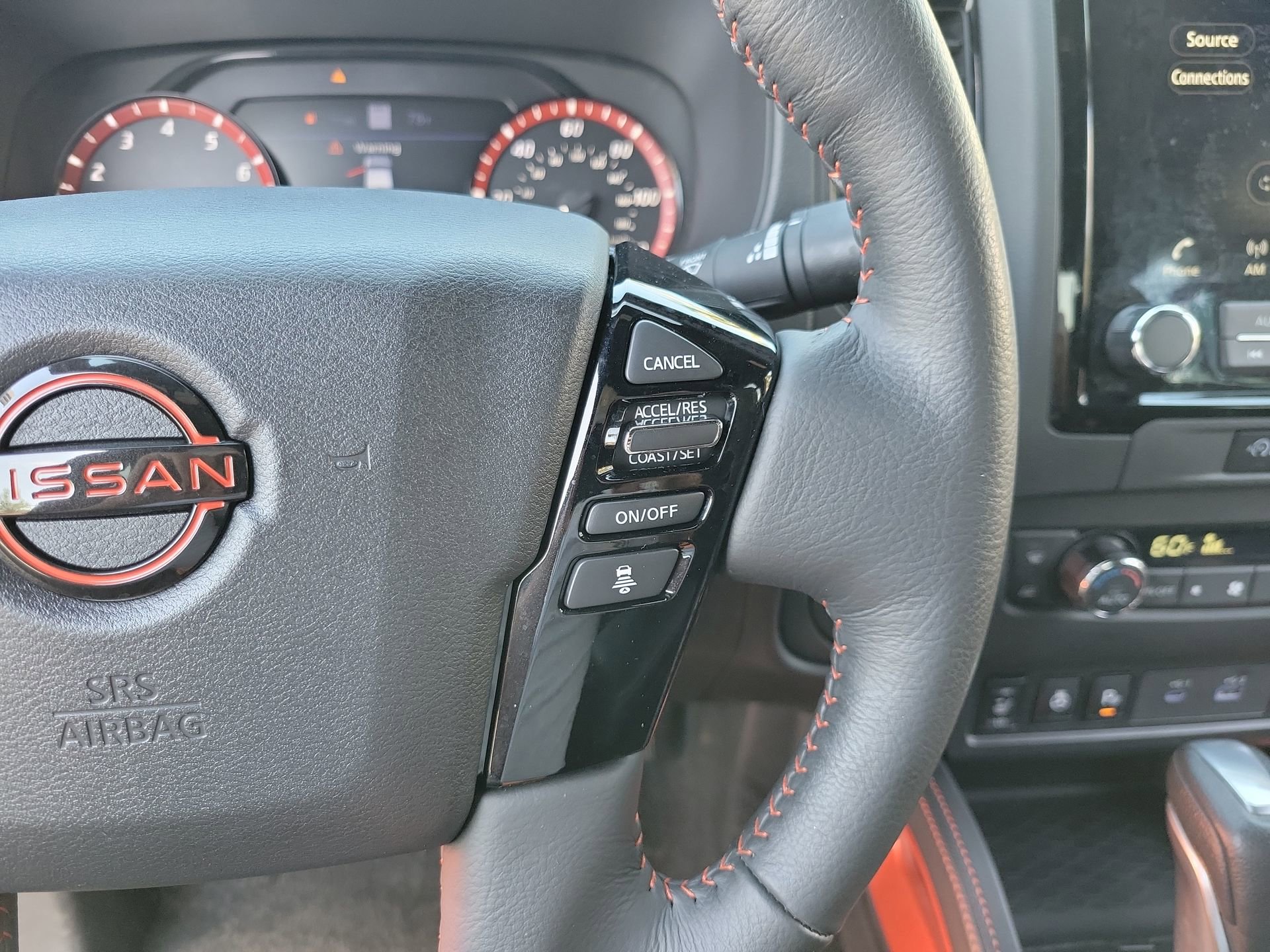 Used 2024 Nissan Frontier Pro-X w/ Pro Convenience Package RWD image 29