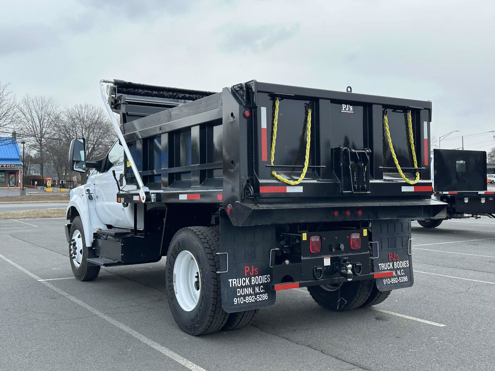 New 2025 Ford F650 2WD Regular Cab Super Duty image 4